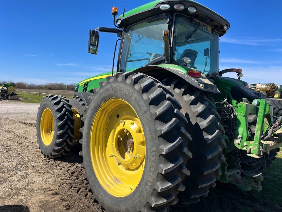 John Deere 8295R