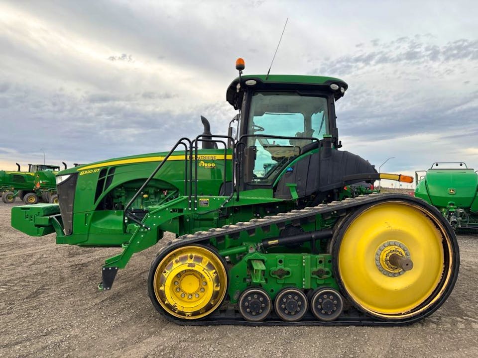 John Deere 8320RT