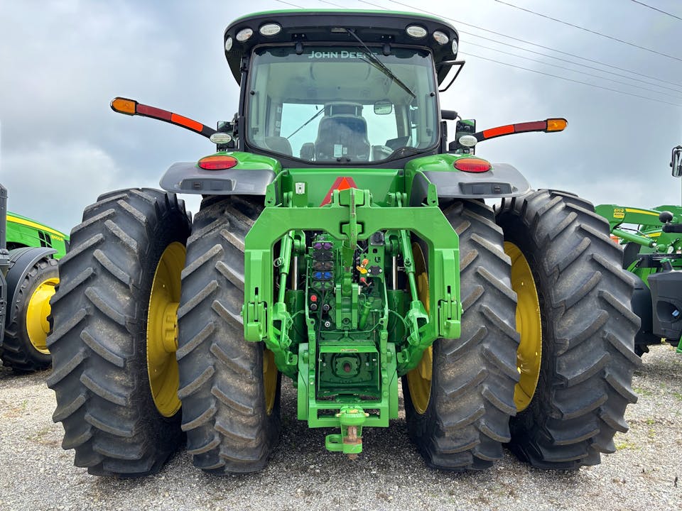 John Deere 8370R