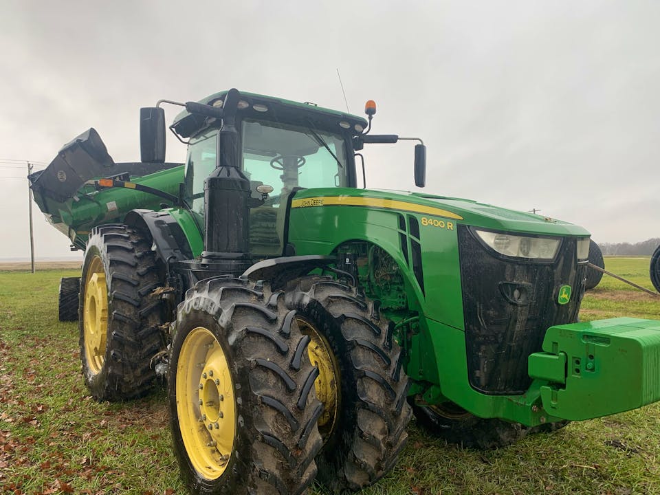 John Deere 8400R