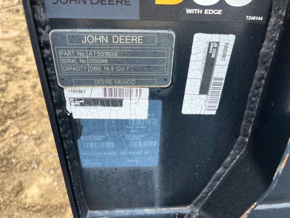 John Deere CE60