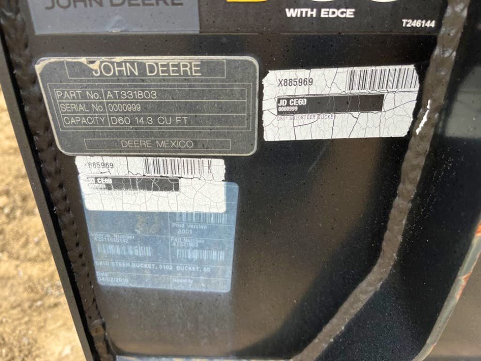 John Deere CE60