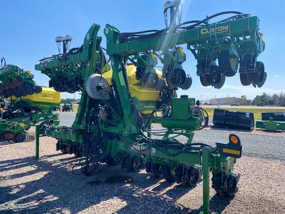 John Deere DR16X