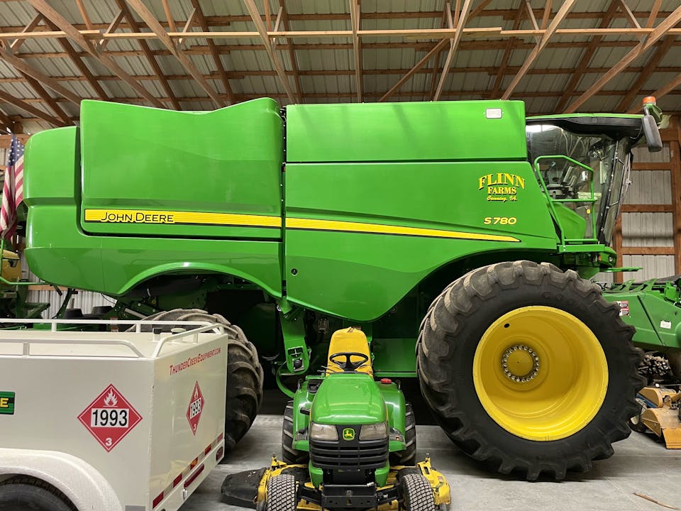 John Deere S780