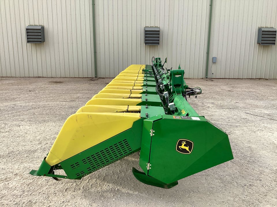 John Deere SH12F