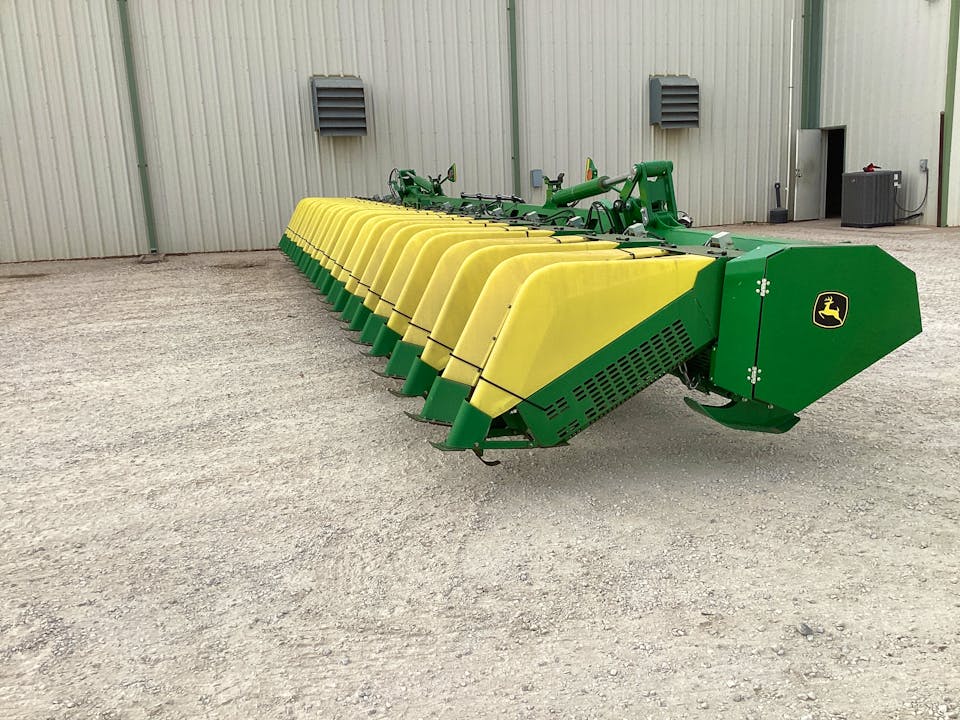 John Deere SH12F
