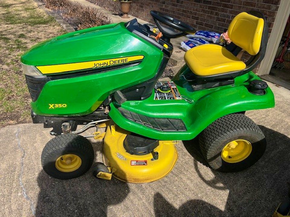 John Deere X350