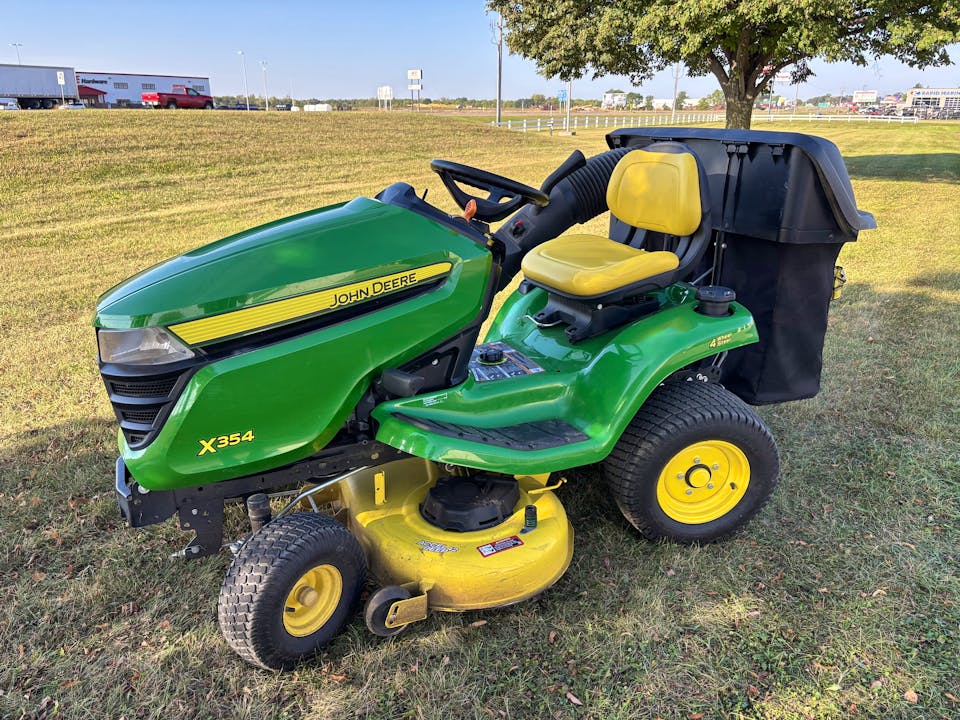John Deere X354