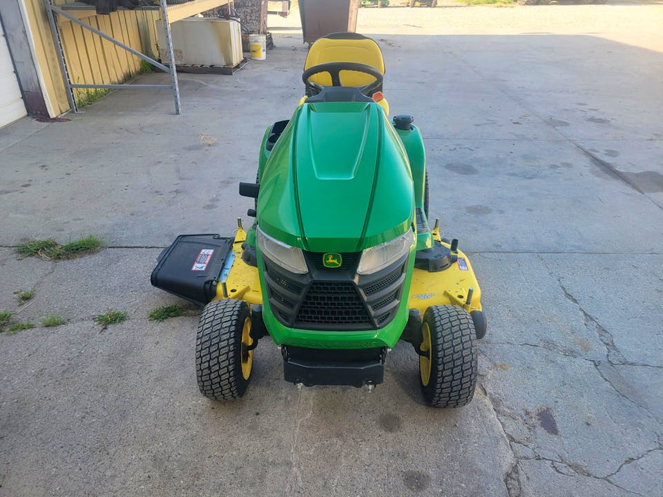 John Deere X390