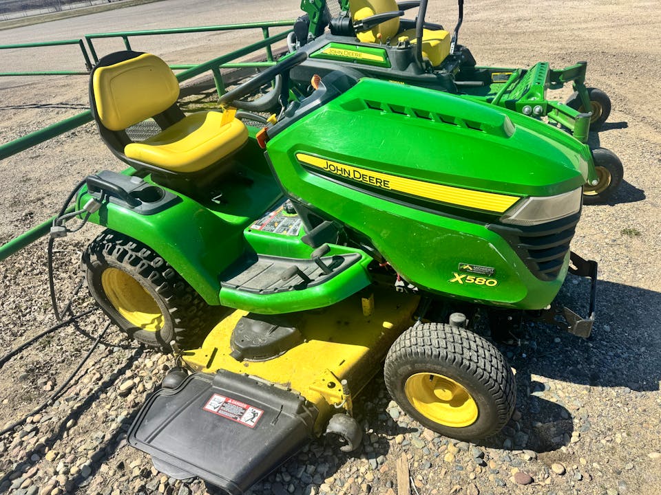John Deere X580