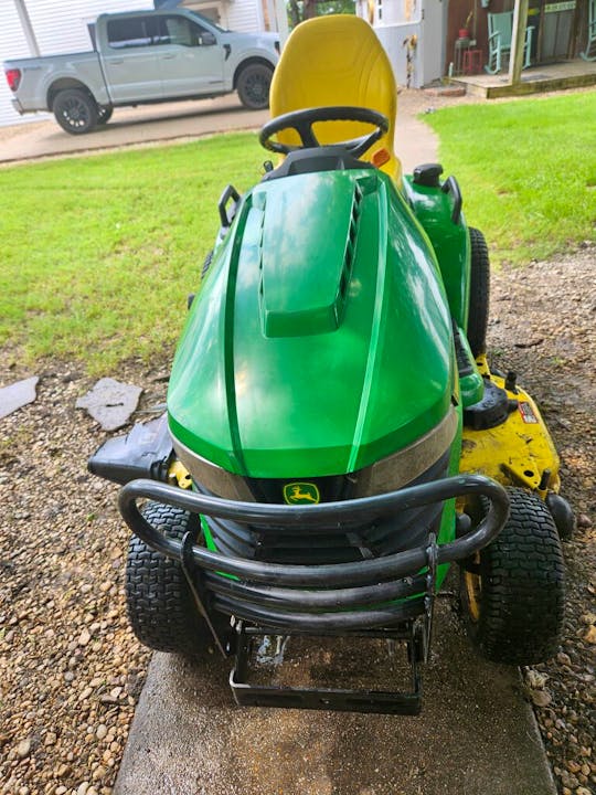 John Deere X584