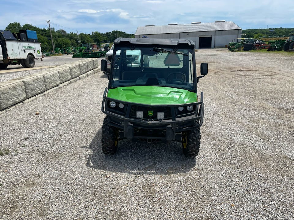 John Deere XUV835M