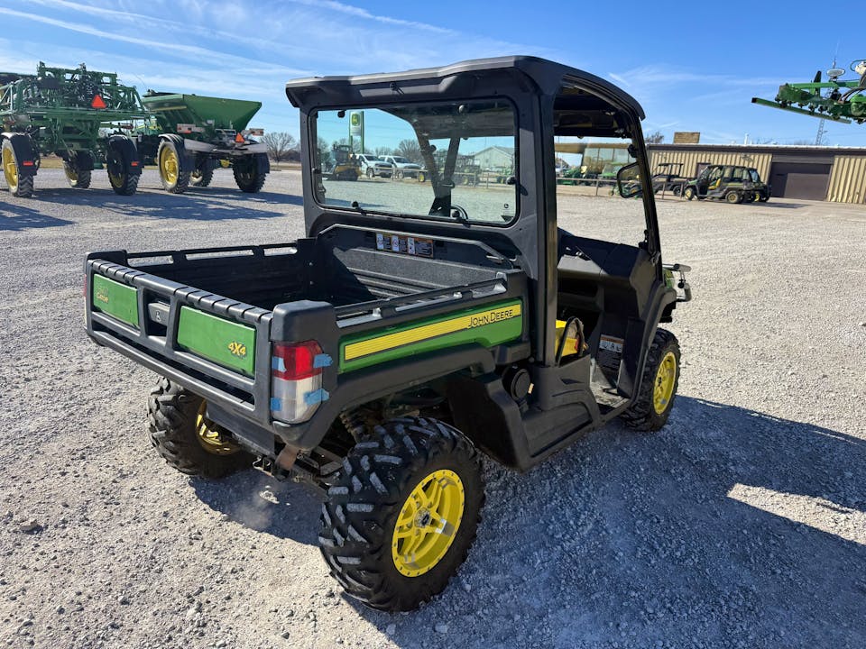 John Deere XUV835M