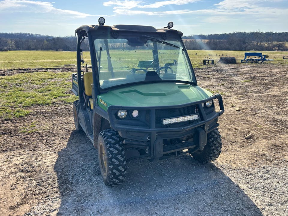 John Deere XUV835M