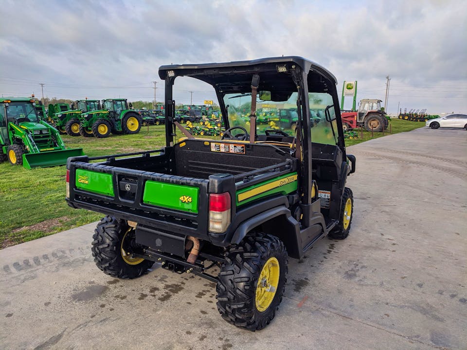 John Deere XUV835M