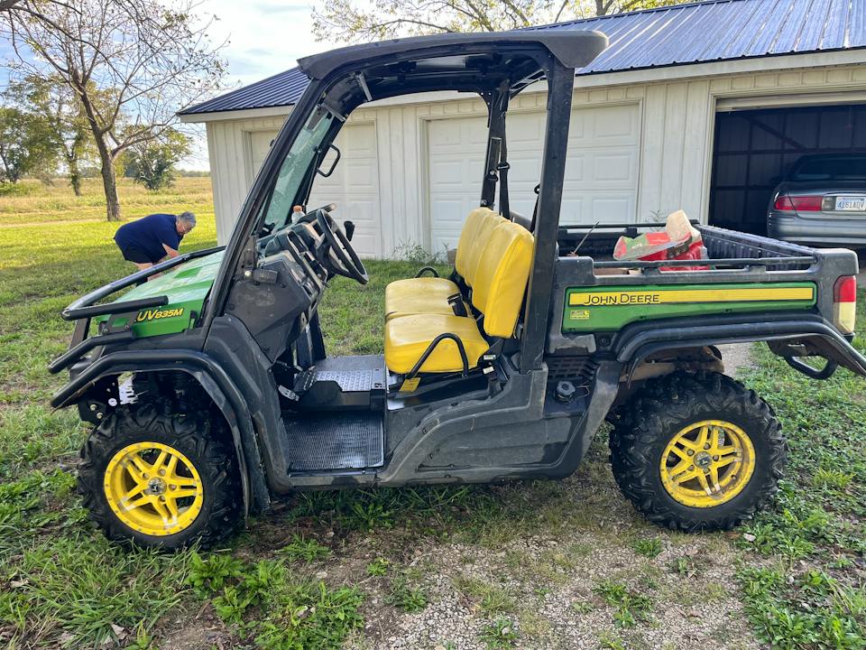 John Deere XUV835M