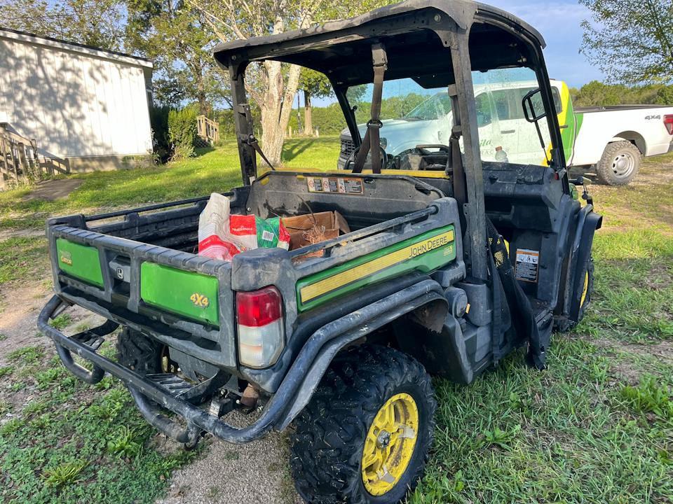 John Deere XUV835M