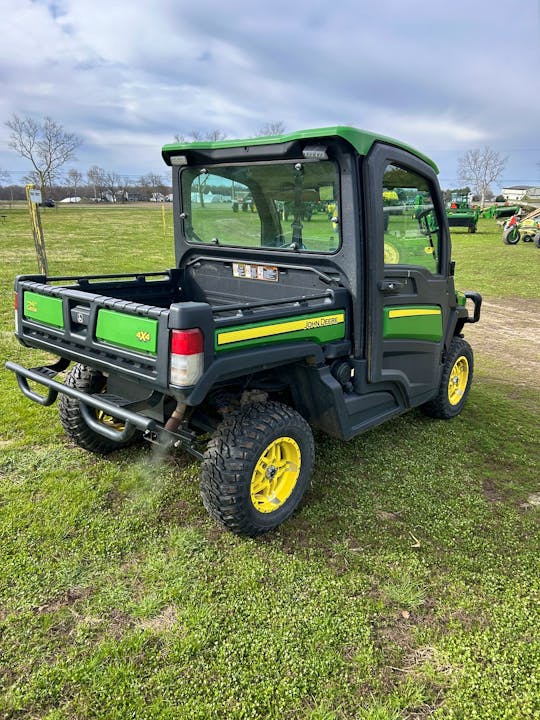 John Deere XUV835R