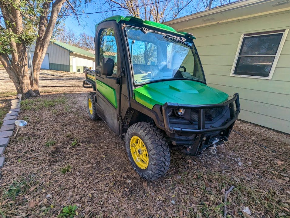 John Deere XUV835R