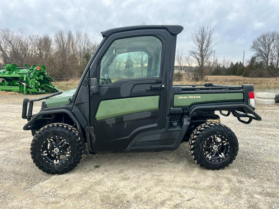 John Deere XUV835R