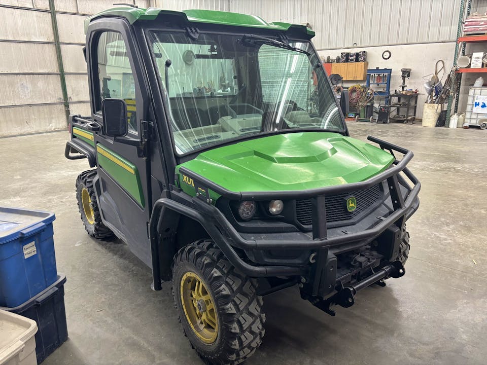 John Deere XUV835R