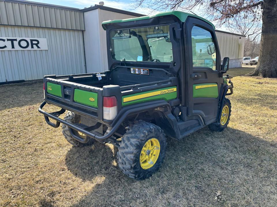 John Deere XUV835R