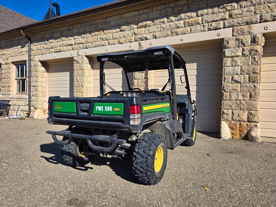 John Deere XUV865M