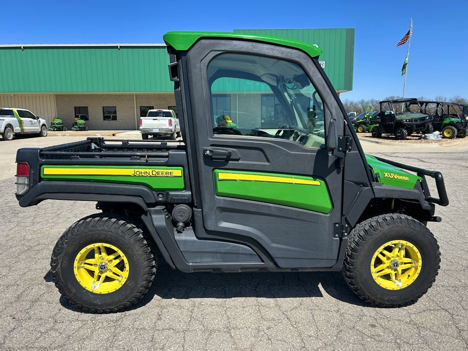 John Deere XUV865R