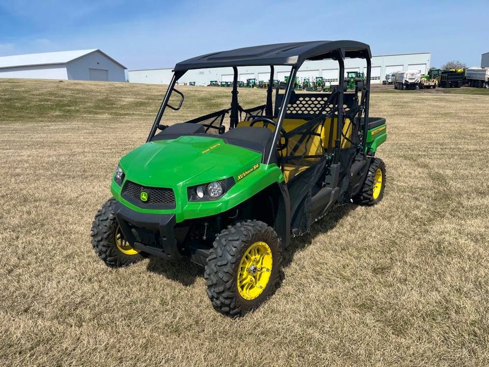 John Deere XUV590M S4
