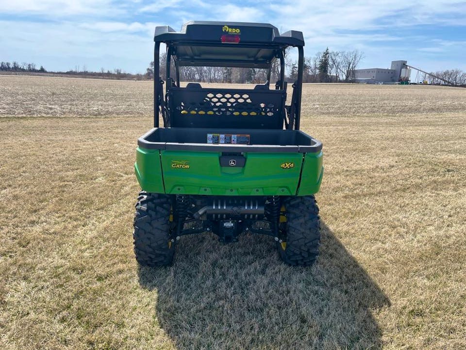 John Deere XUV590M S4