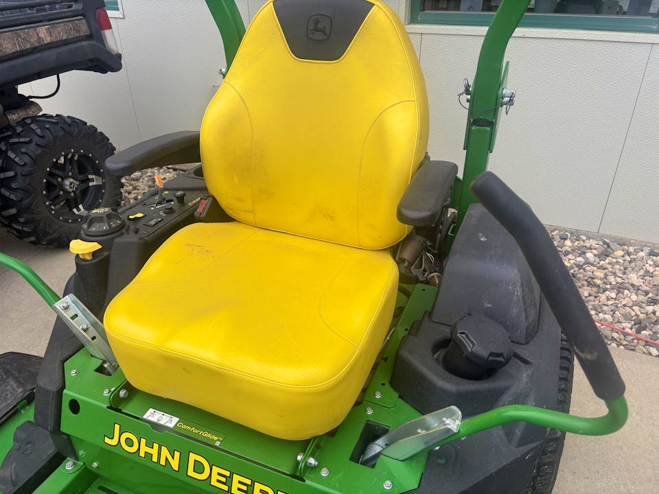 John Deere Z730M