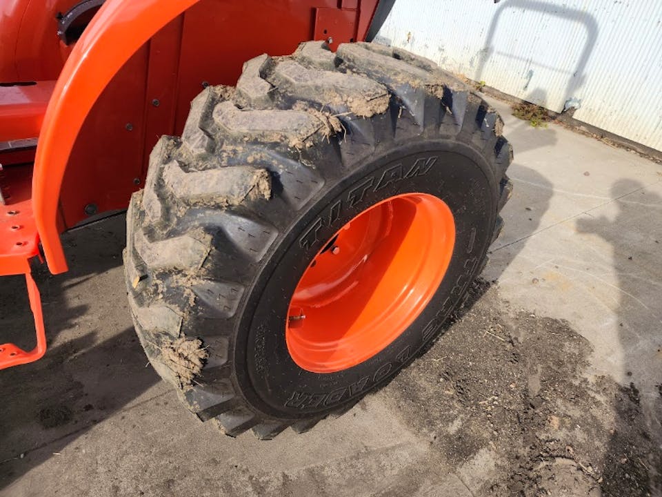 Kubota L3901HST