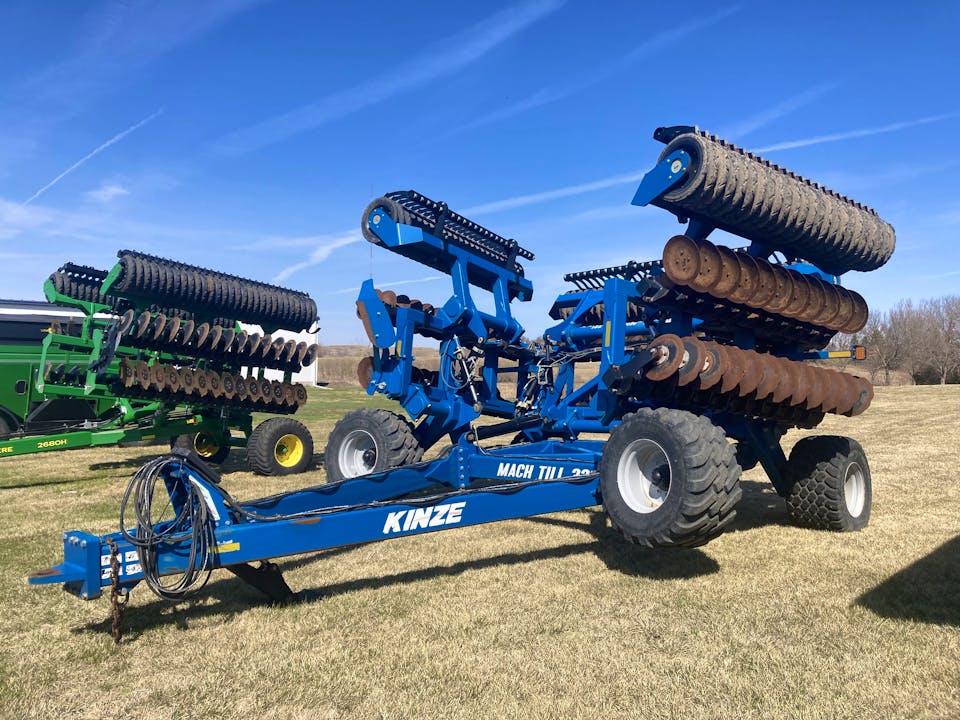 Kinze MT331