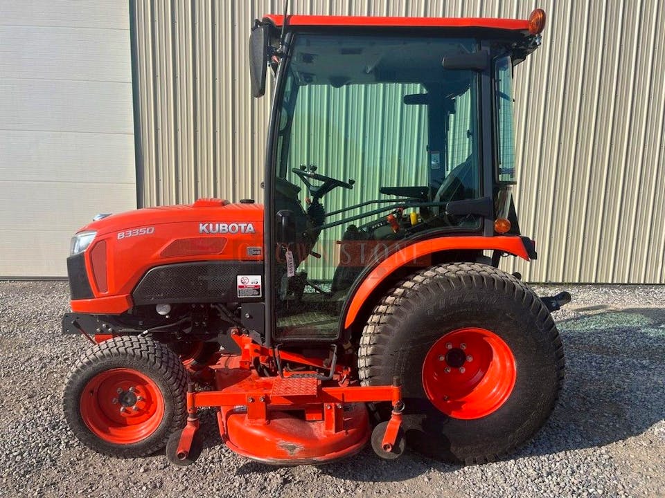 Kubota B3350