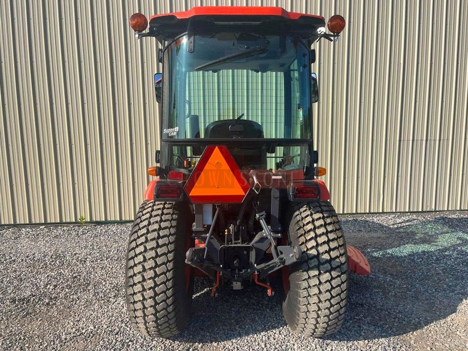 Kubota B3350