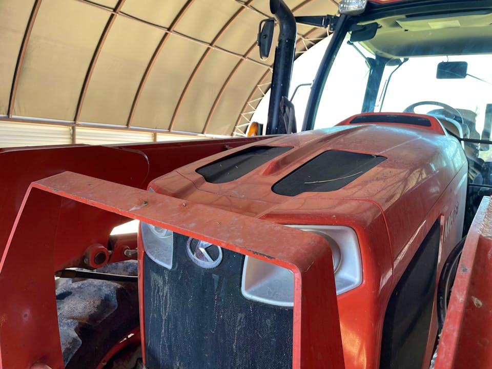 Kubota M6-131