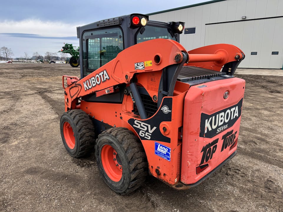 Kubota SSV65