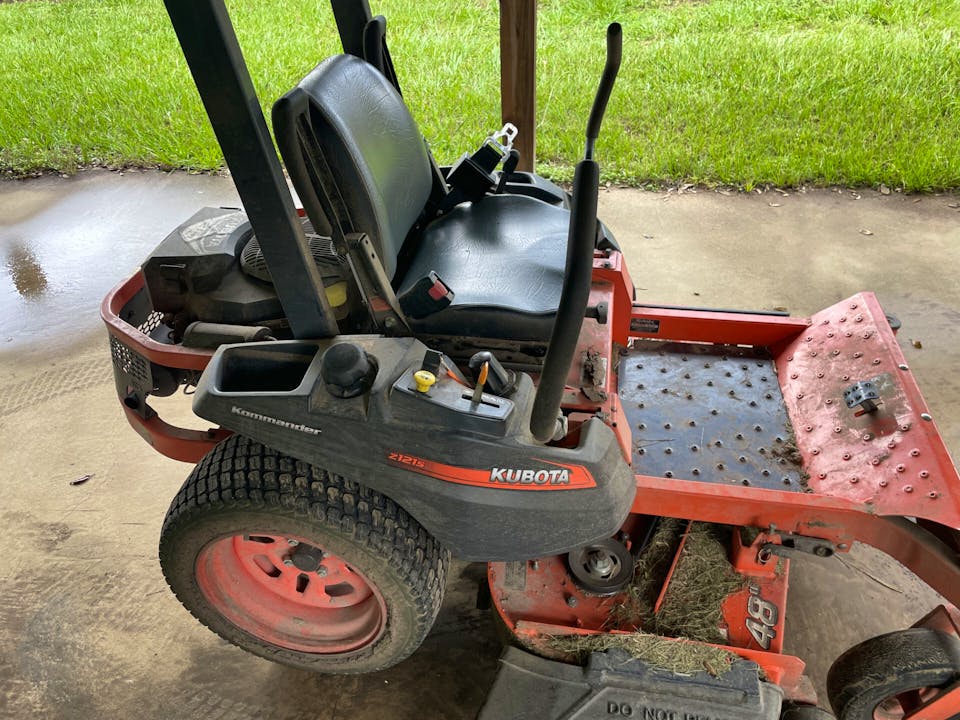 Kubota Z121S