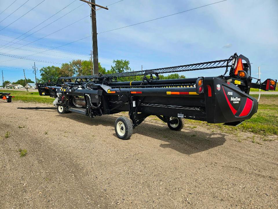 MACDON FD140