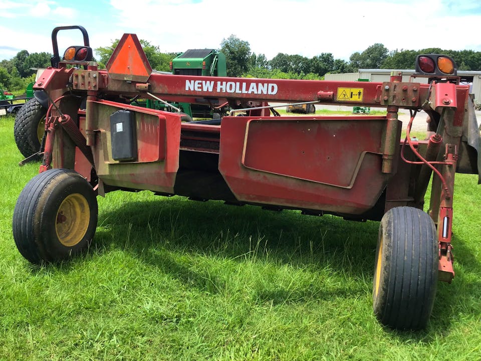 New Holland 210