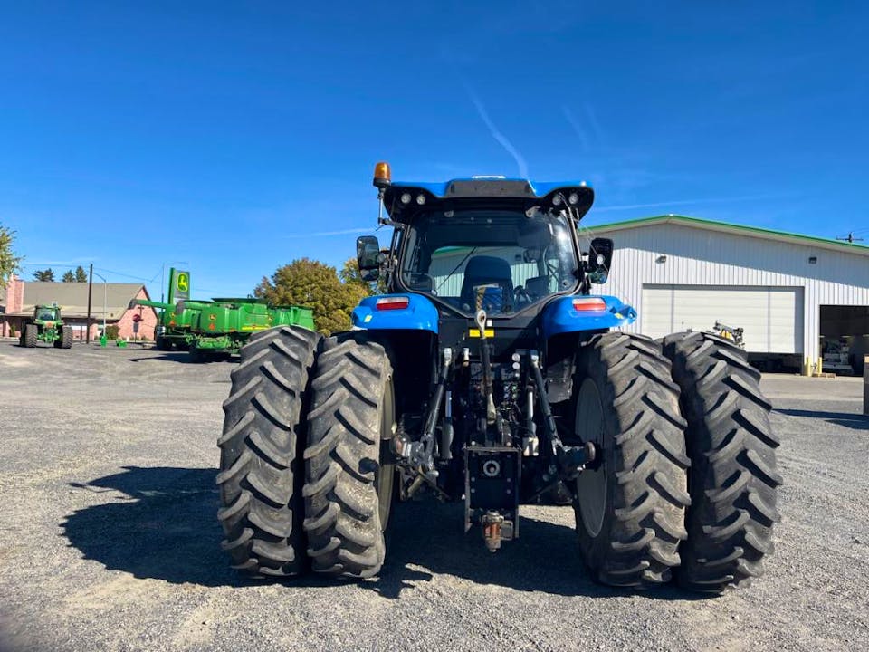 New Holland T7.270