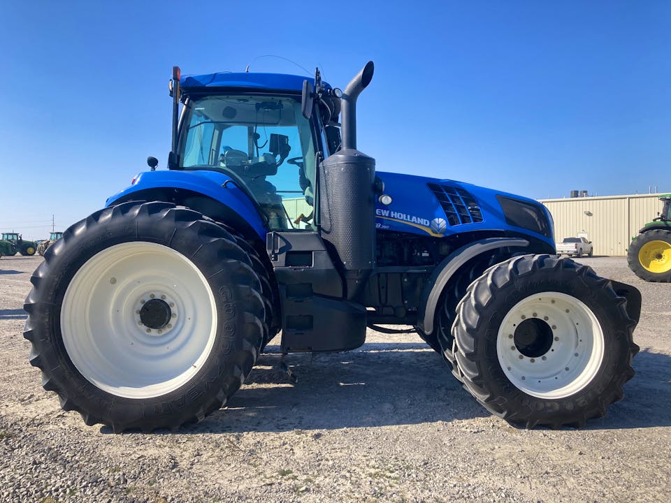 New Holland T8.350
