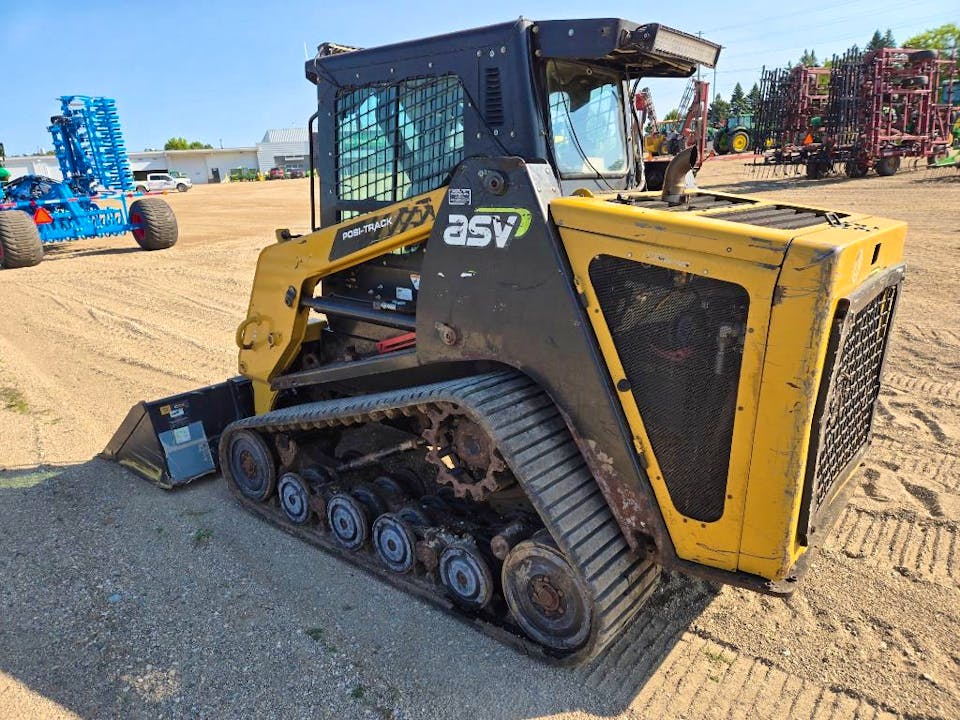 ASV RT75