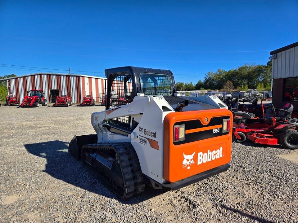 Bobcat T550