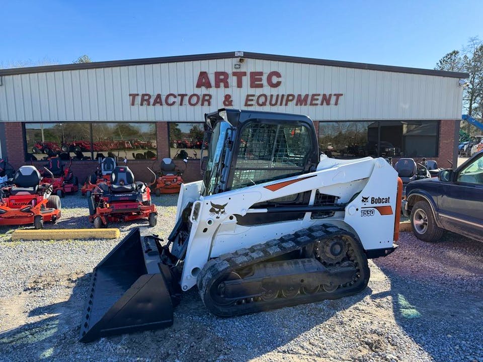 Bobcat T550