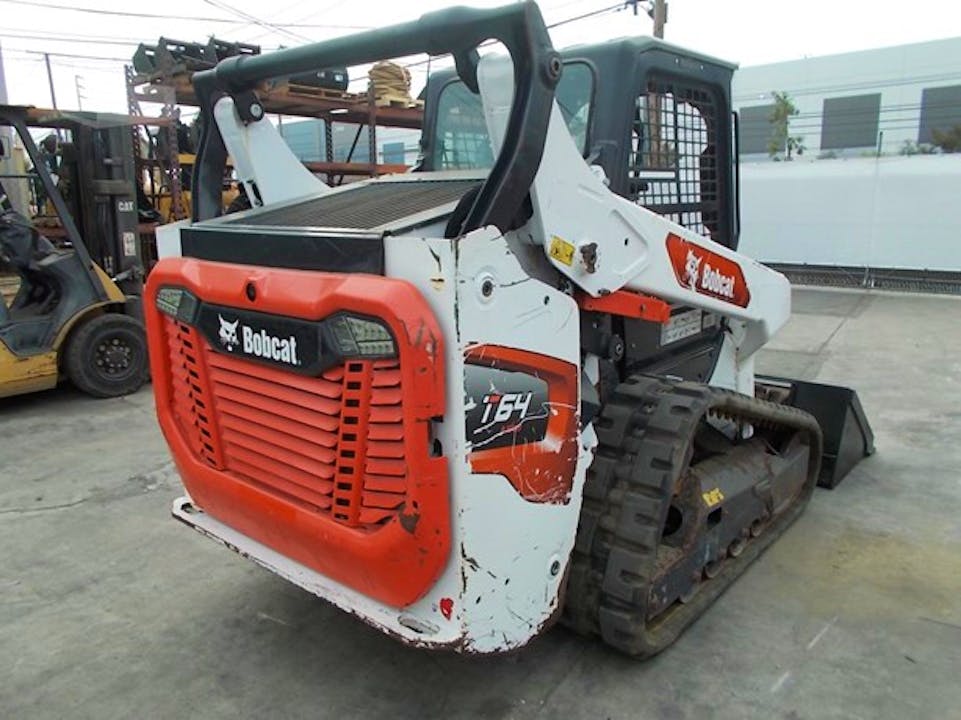 Bobcat T64