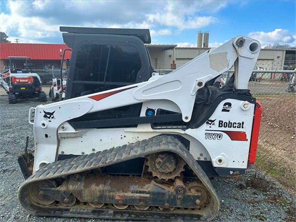 Bobcat T870