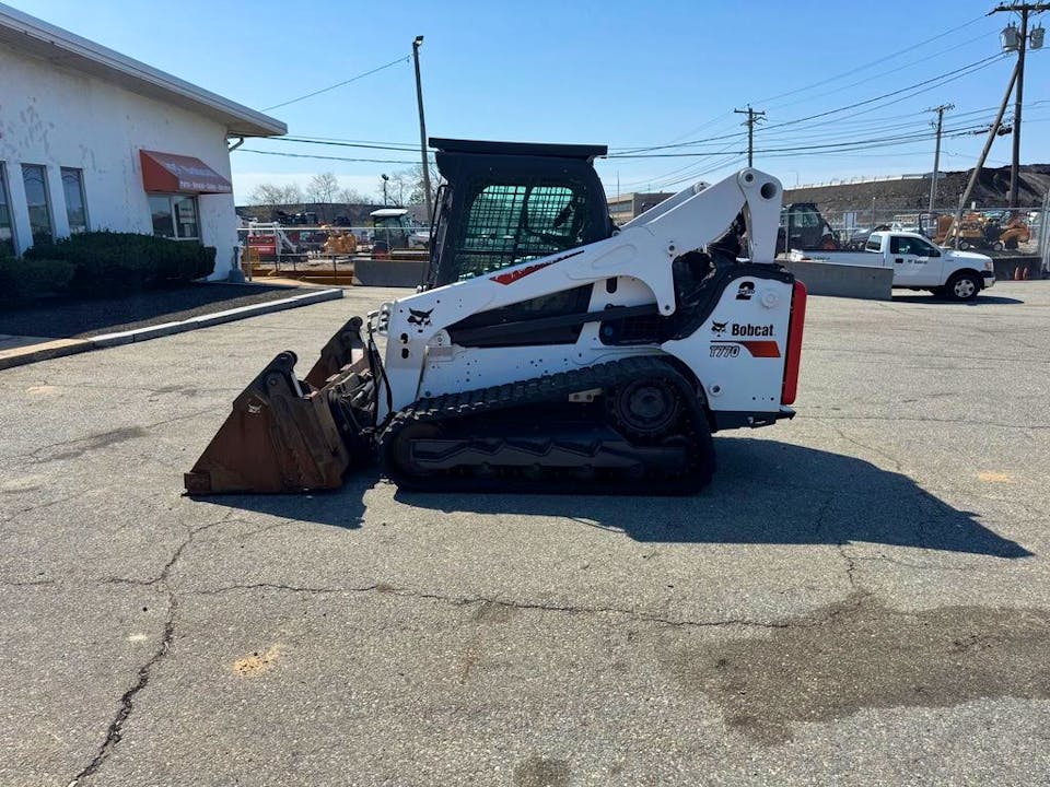 Bobcat T770