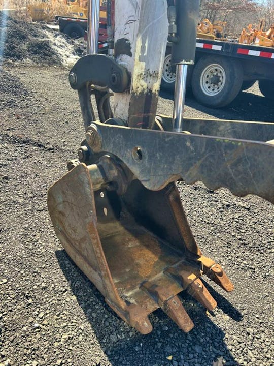 Bobcat E32R Std Arm
