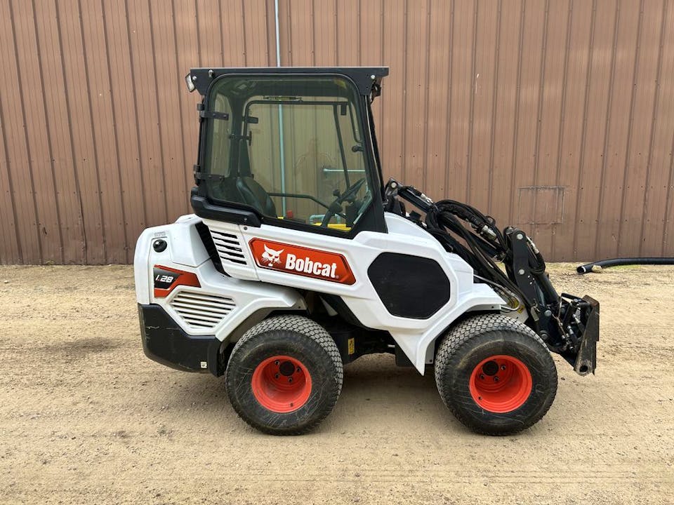 Bobcat L28